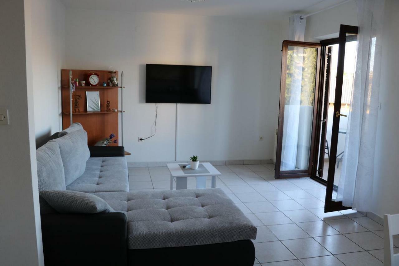 Apartman Duda Πούλα Εξωτερικό φωτογραφία